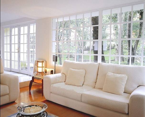Ventana aluminio blanco